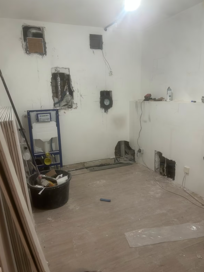 Badezimmer-Sanierung – vorher